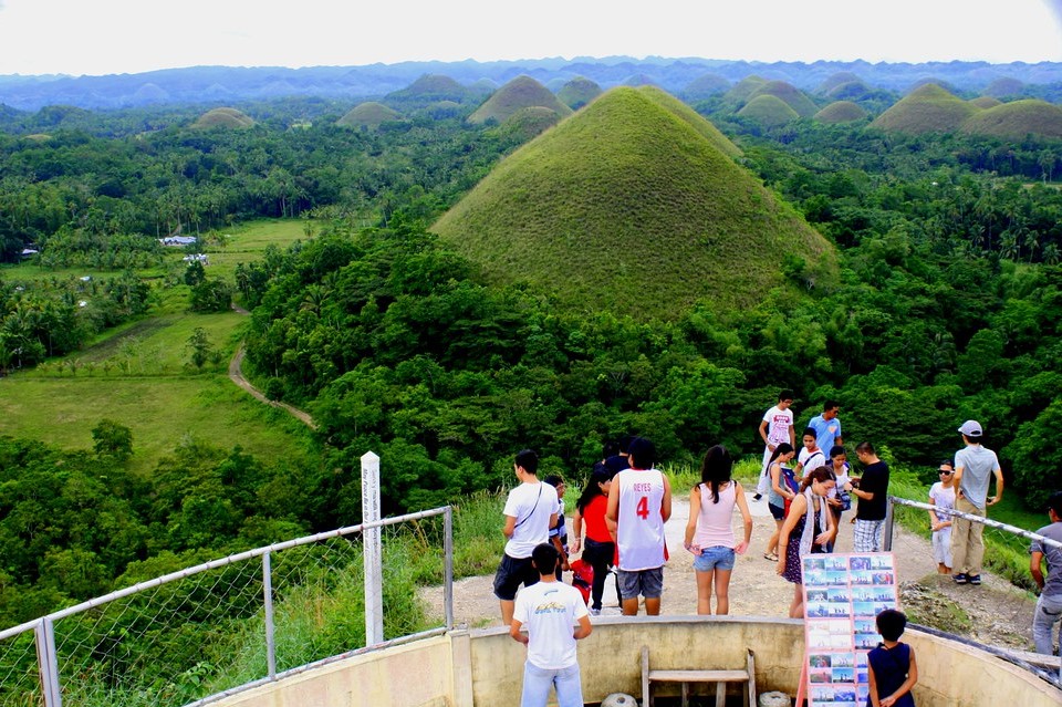 tourists at chocolate hills